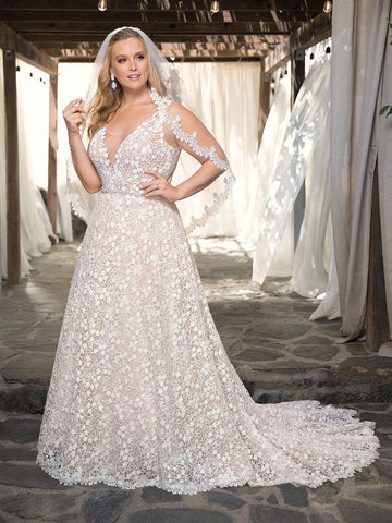 Tendenze abiti da sposa taglie forti 2020-2021