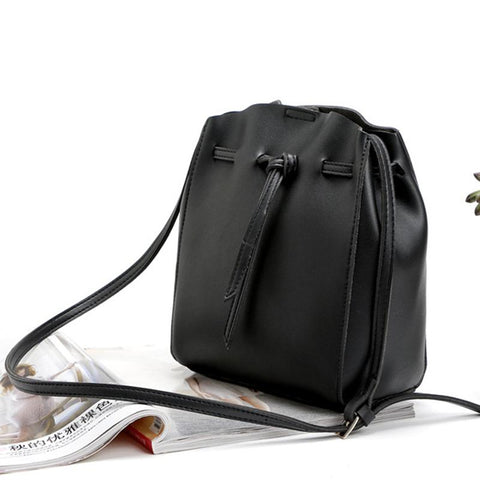 Women Messenger Crossbody Tassel String Faux-Leather Bag With Bucket Design