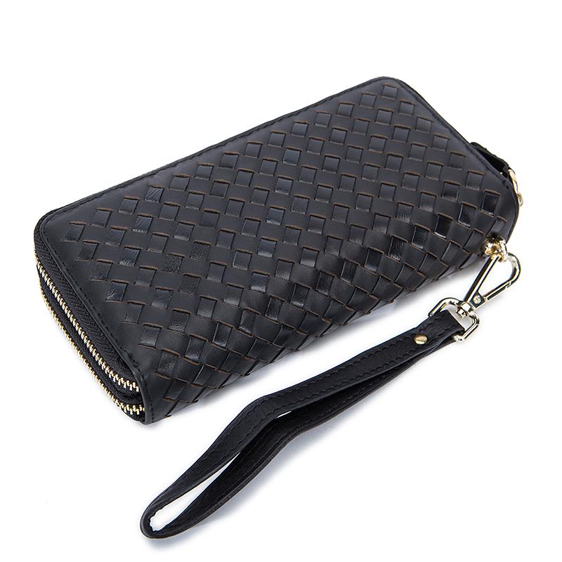 Buy Men Black Textured Genuine Leather Wallet Online - 801668