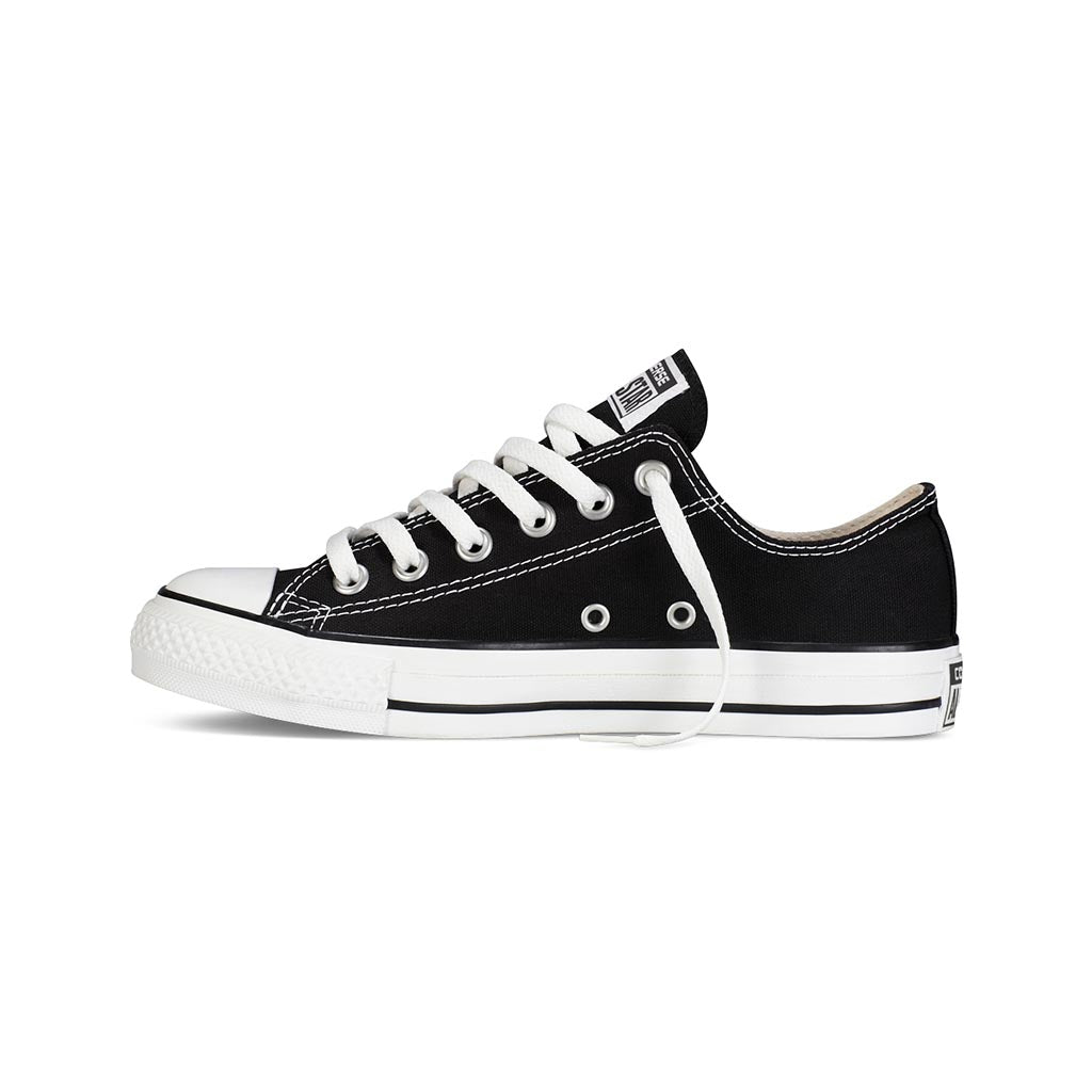 black chuck taylor converse