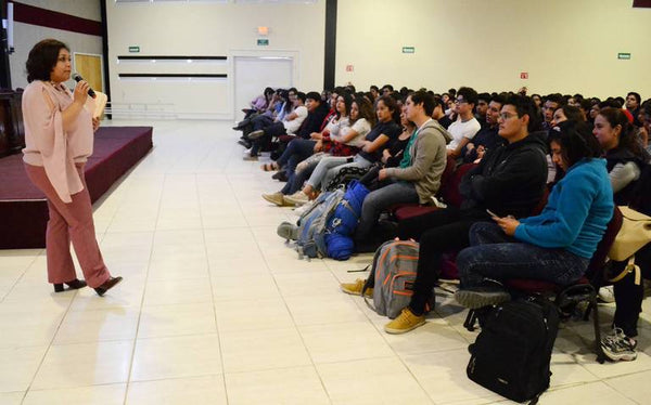 Alumnos de Arquitectura participan en el seminario “Repentina 2018”