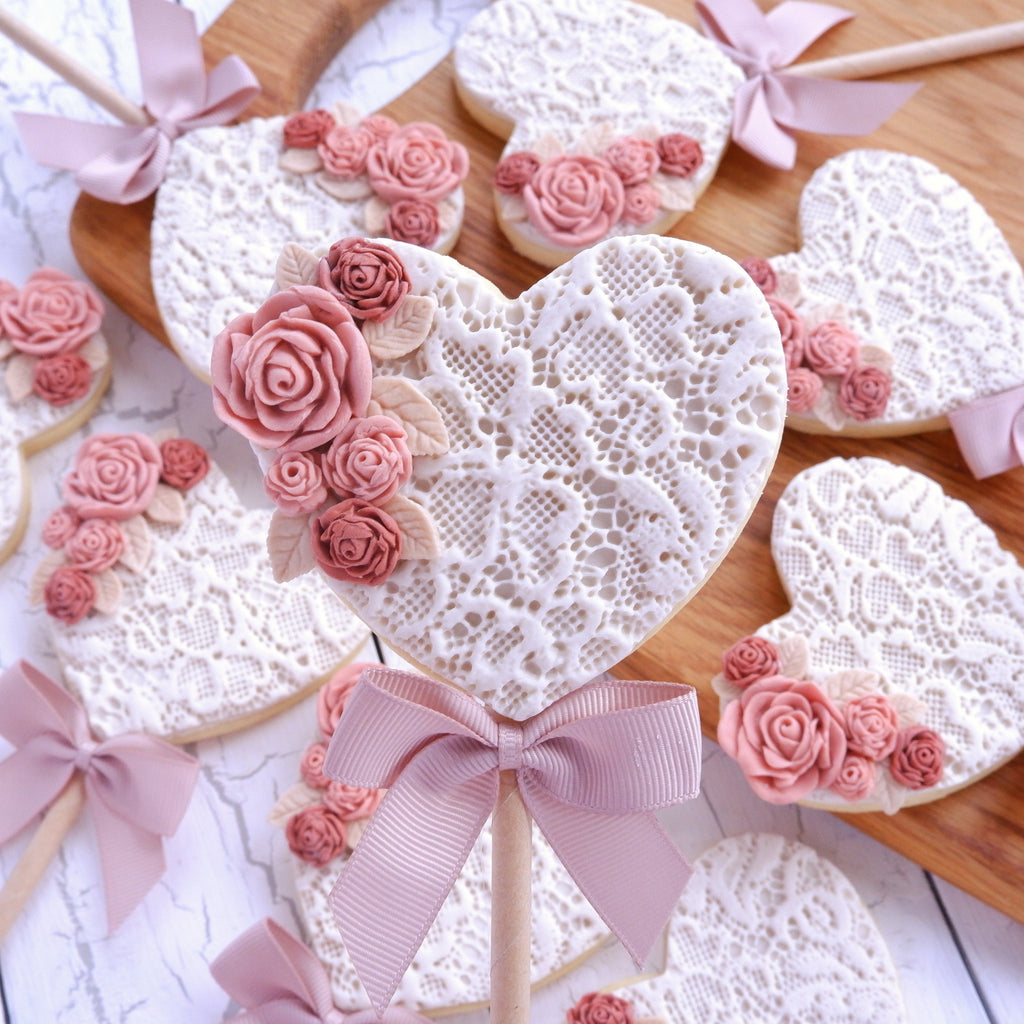 Bibbidi Cake Co. Valentine's Day heart cookie pops