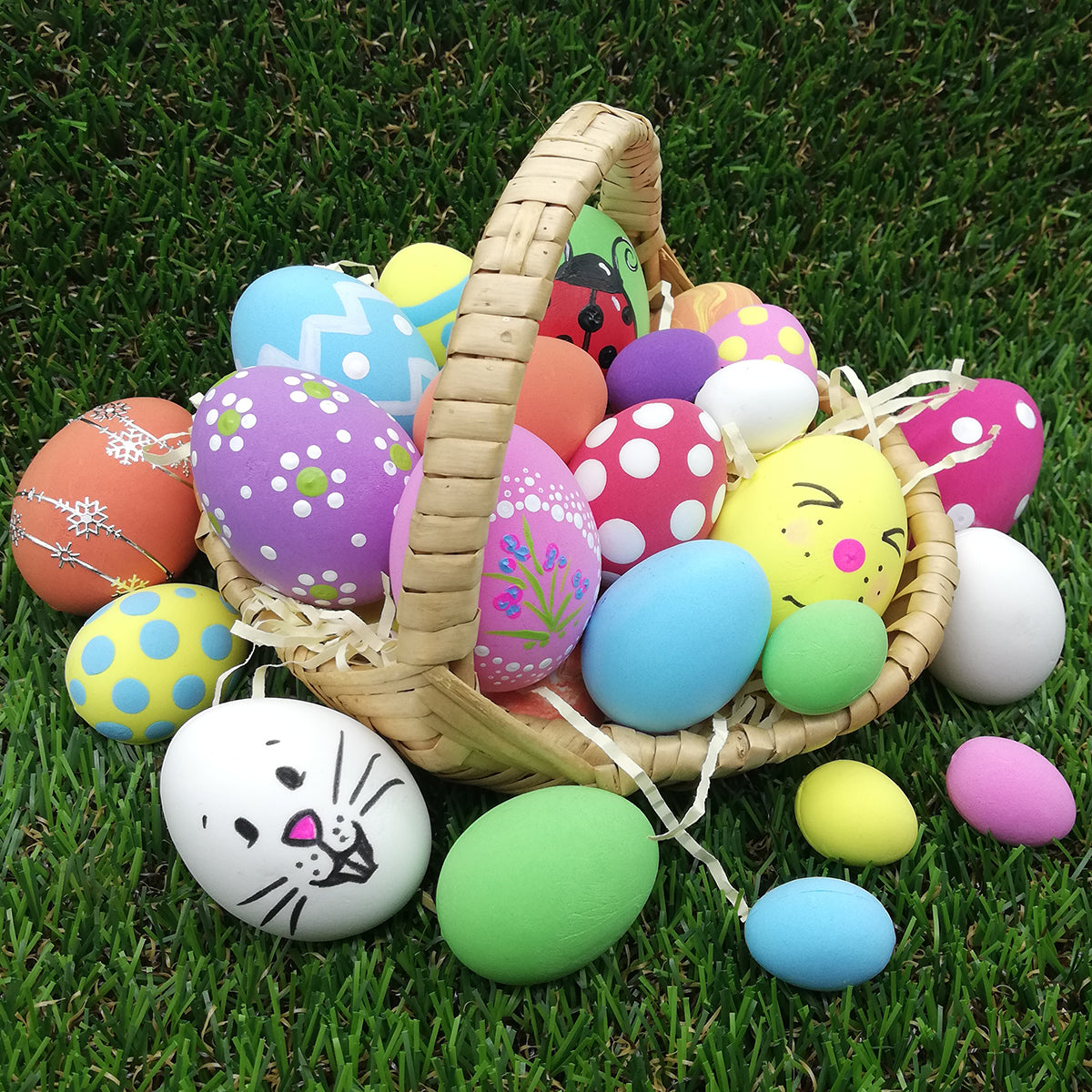 Easter-Rabbits---Heather-Robertson--AMAZON-2.jpg__PID:72440c3d-0311-4ec5-9153-fe8ed2abd059