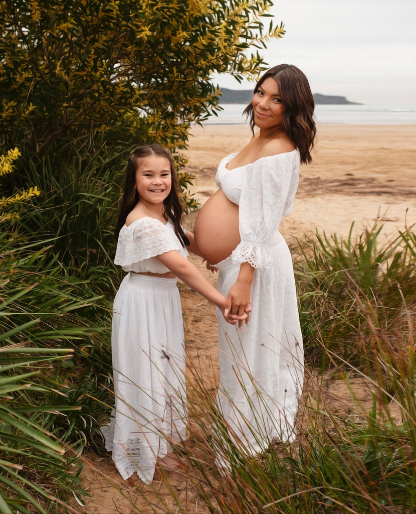 Mother-Daughter Matching Outfit Hire for Photoshoots