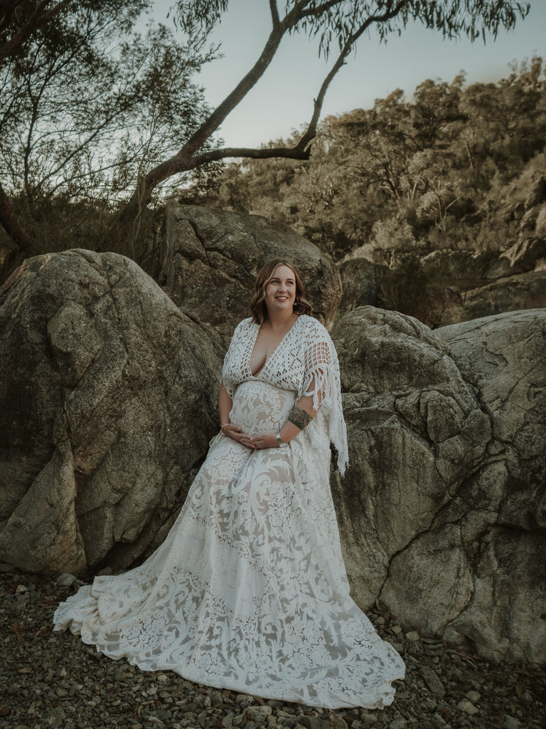 Boho Plus Size Maternity Photoshoot Dress Hire