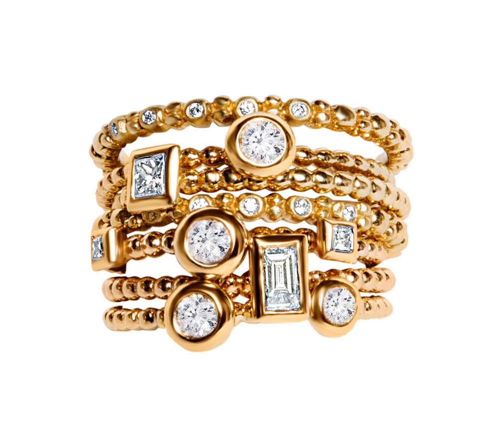 BEZEL SET BRILLIANT CUT AND PRINCESS CUT DIAMOND BEADED BAND, 18K YELLOW GOLD