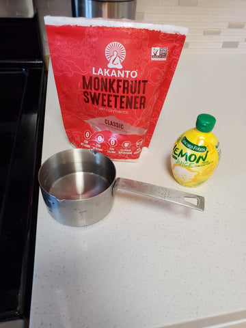 Lakanto sweetener and lemon juice