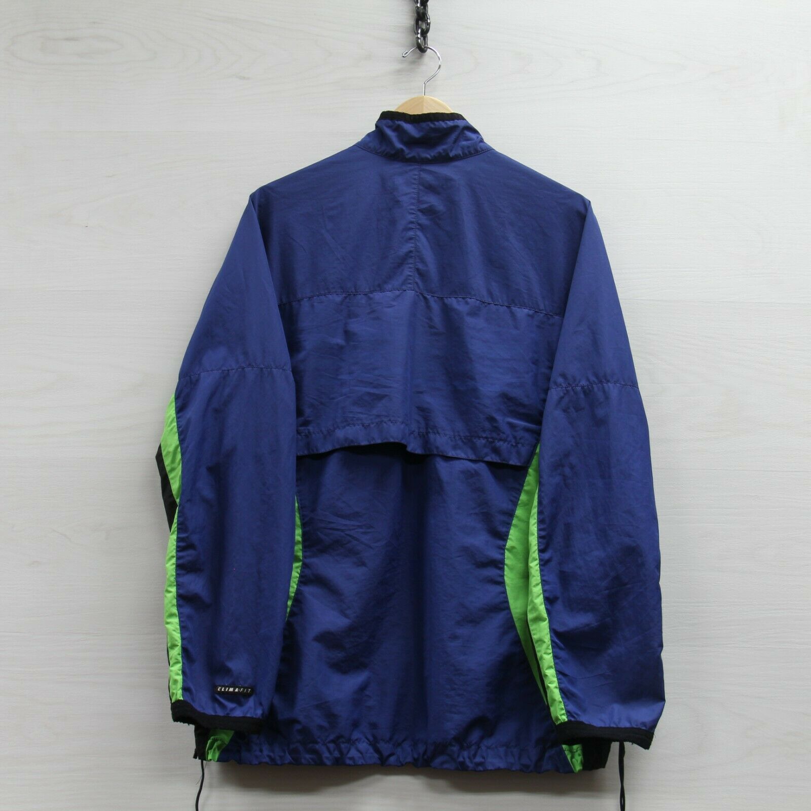 lime green windbreaker nike