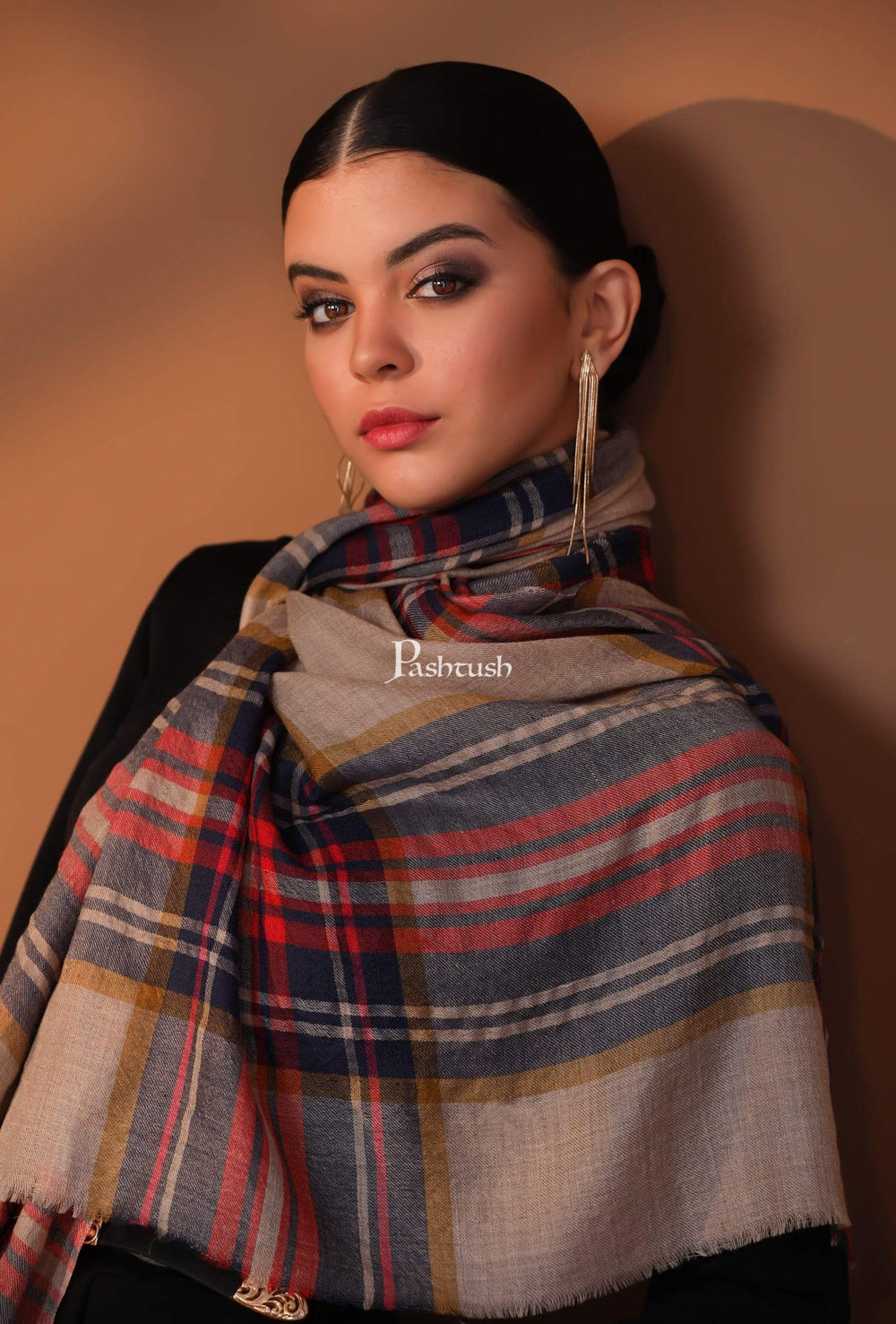 Pashtush Mens Cashmere Wool Checkered Scarf – Pashtush Shawl Store