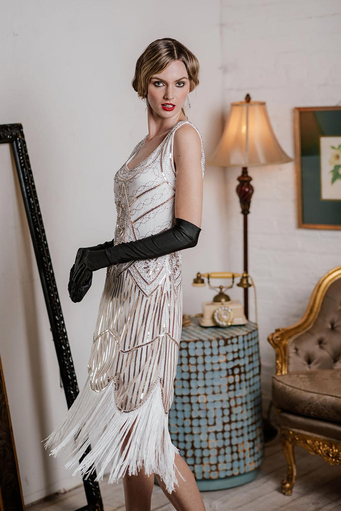 white flapper girl dress