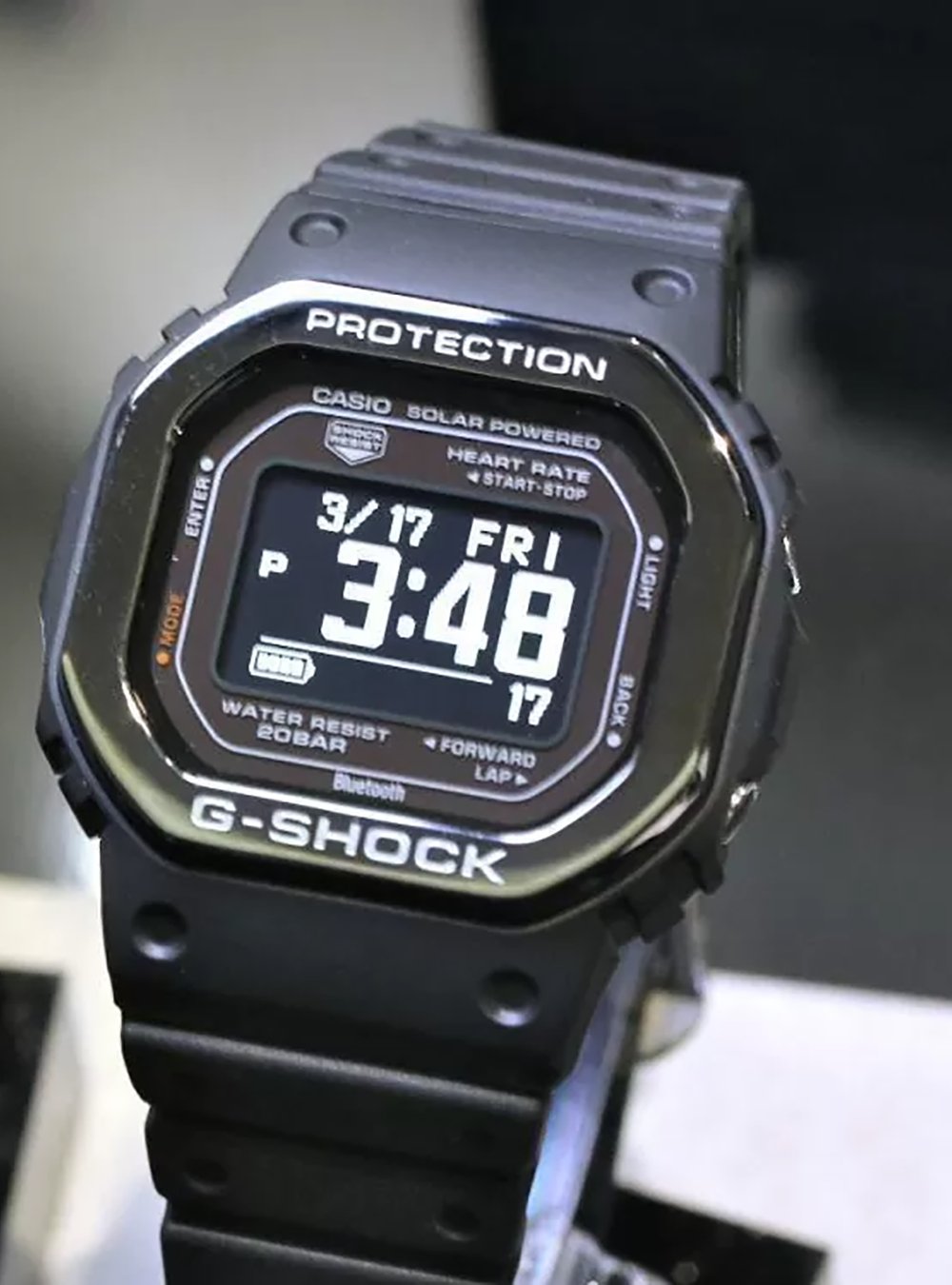 CASIO G-SHOCK G-SQUAD 5600 SERIES DW-H5600EX-1JR JDM – japan-select