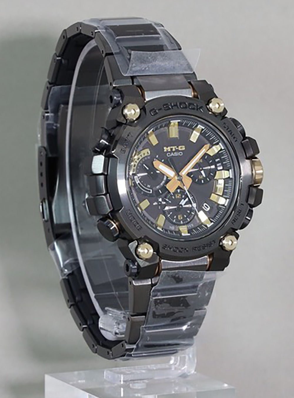 CASIO G-SHOCK G-SQUAD 5600 SERIES DW-H5600EX-1JR JDM – japan-select