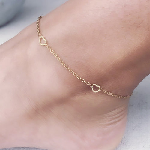 Small Open Hearts Anklet in Gold