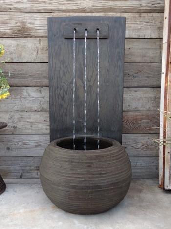 Beehive Wall Outdoor Fountain