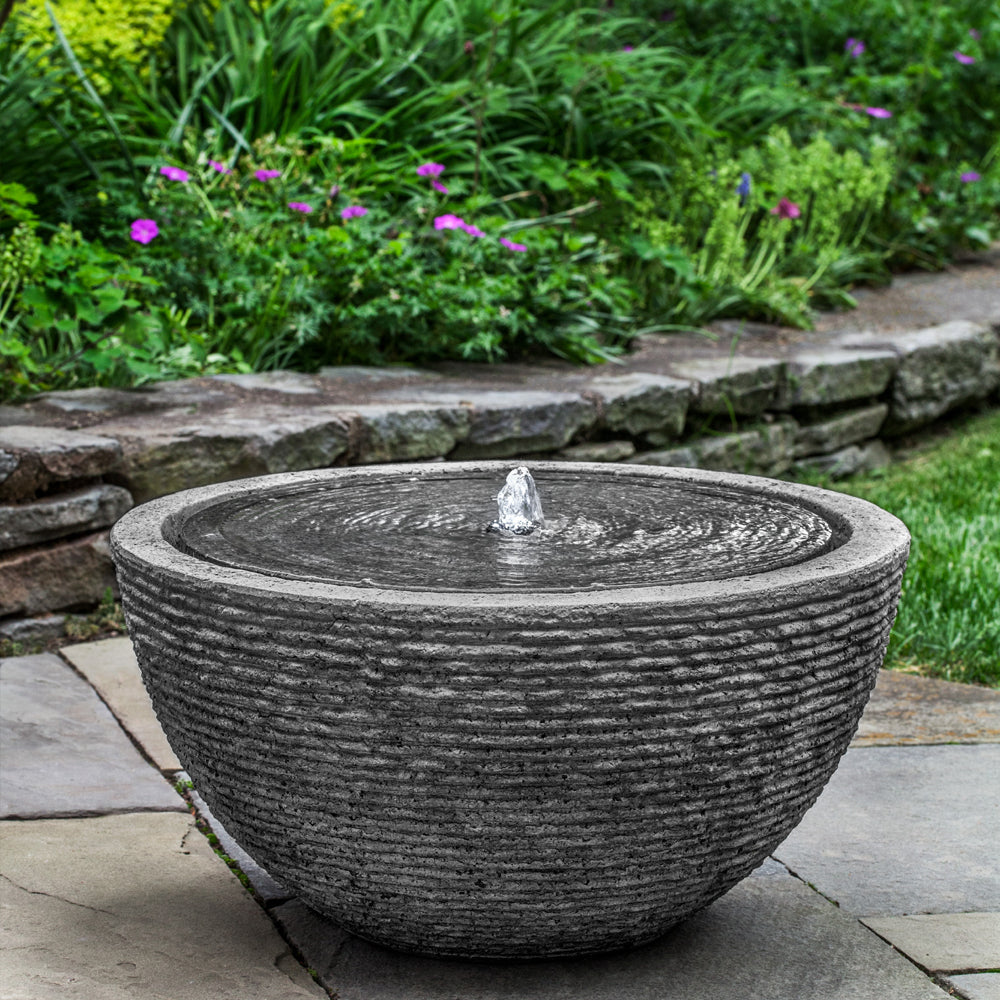  Arroyo Large Modern Outdoor Water Fountain - Stone Ledge 