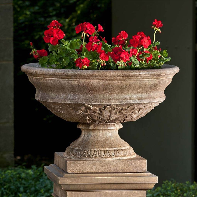  Coachhouse Urn Garden Planter 