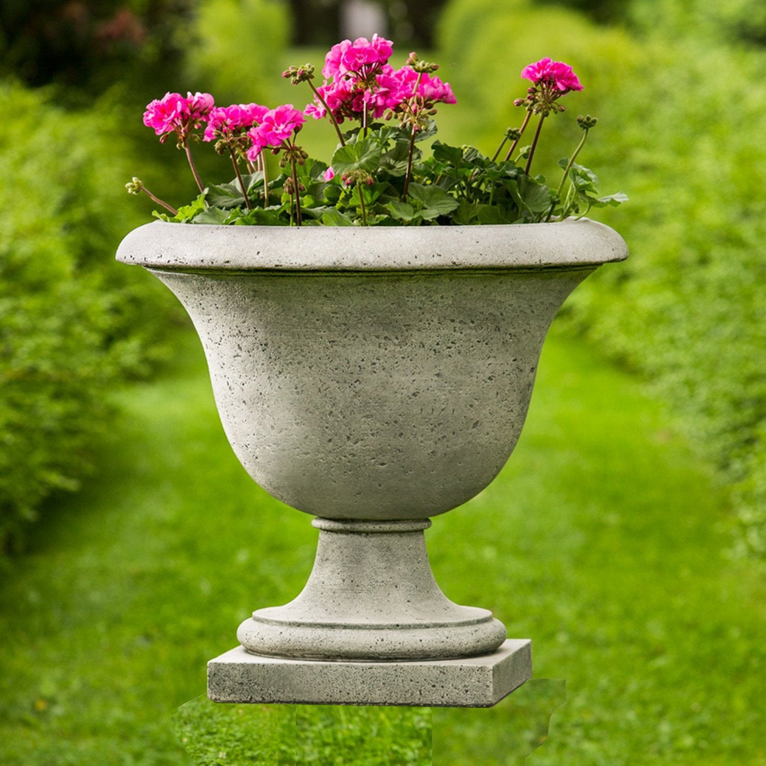  Fairfield Urn Garden Planter 