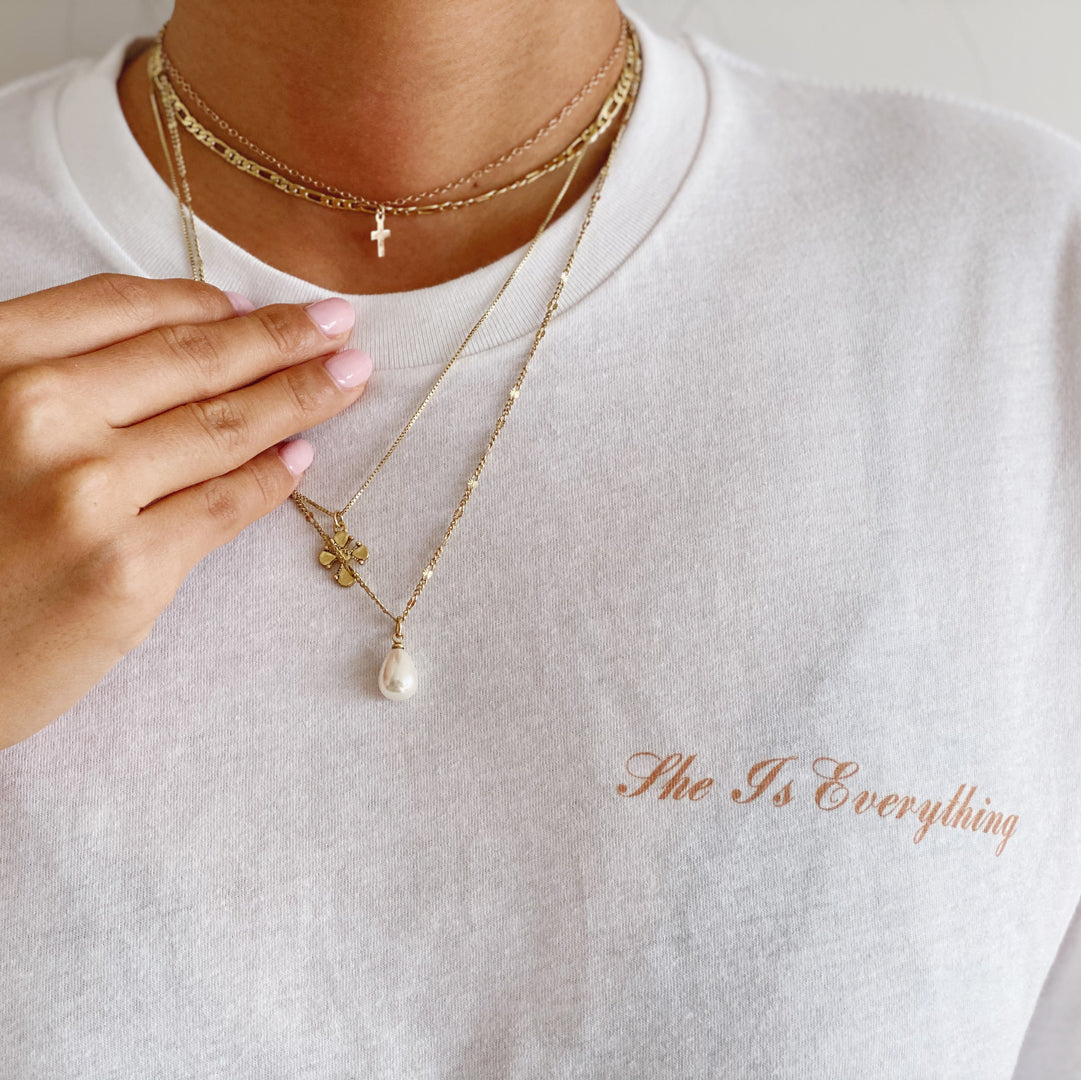 'SHE IS EVERYTHING' GIVING BACK TEE