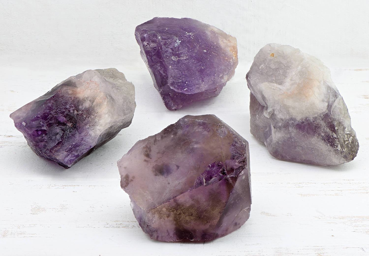 raw amethyst gemstone