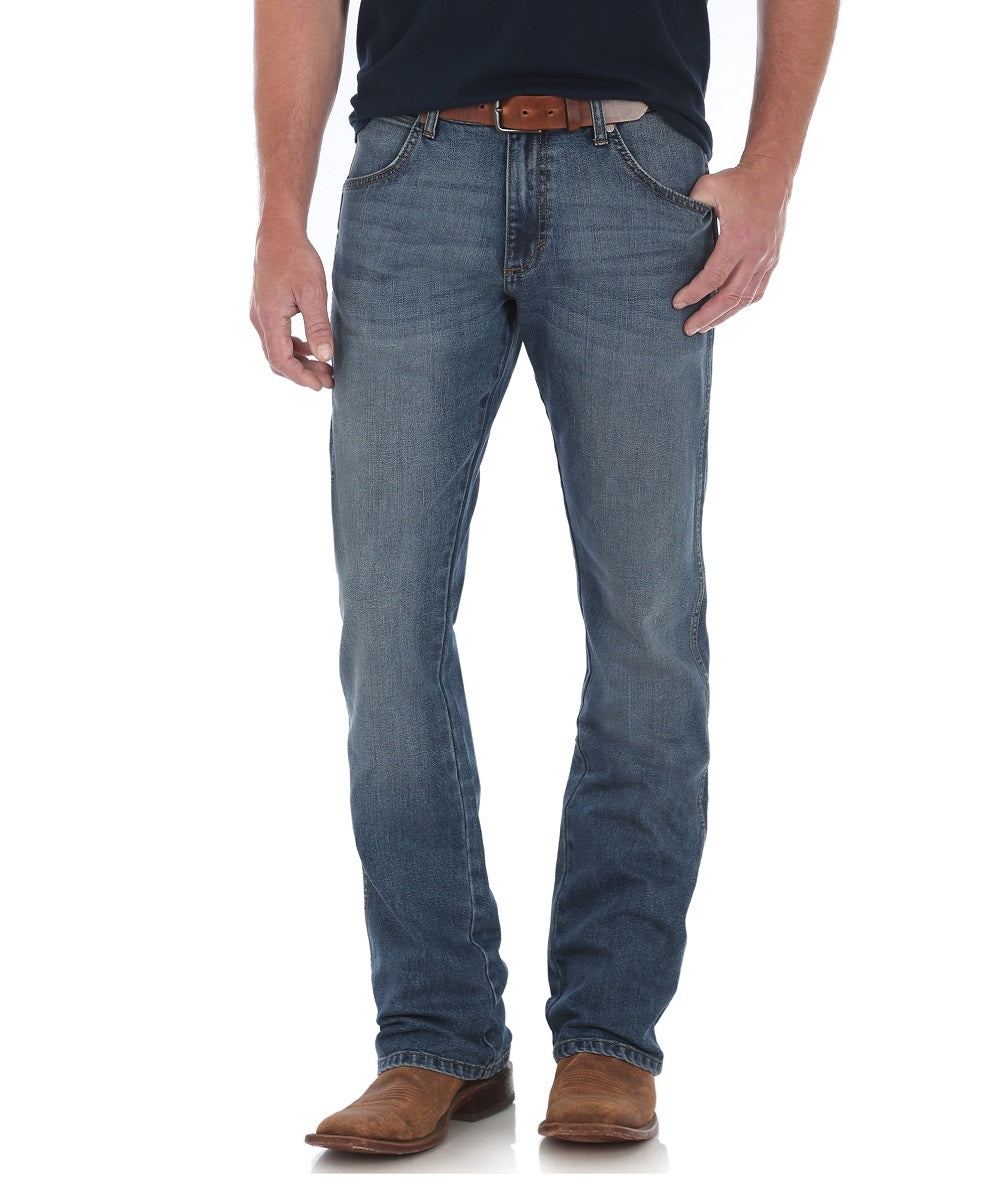 Wrangler Men's Retro Slim Boot Cut Jean 