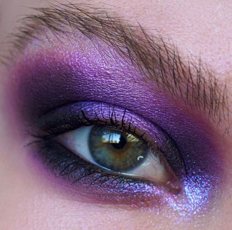purple-eye-look