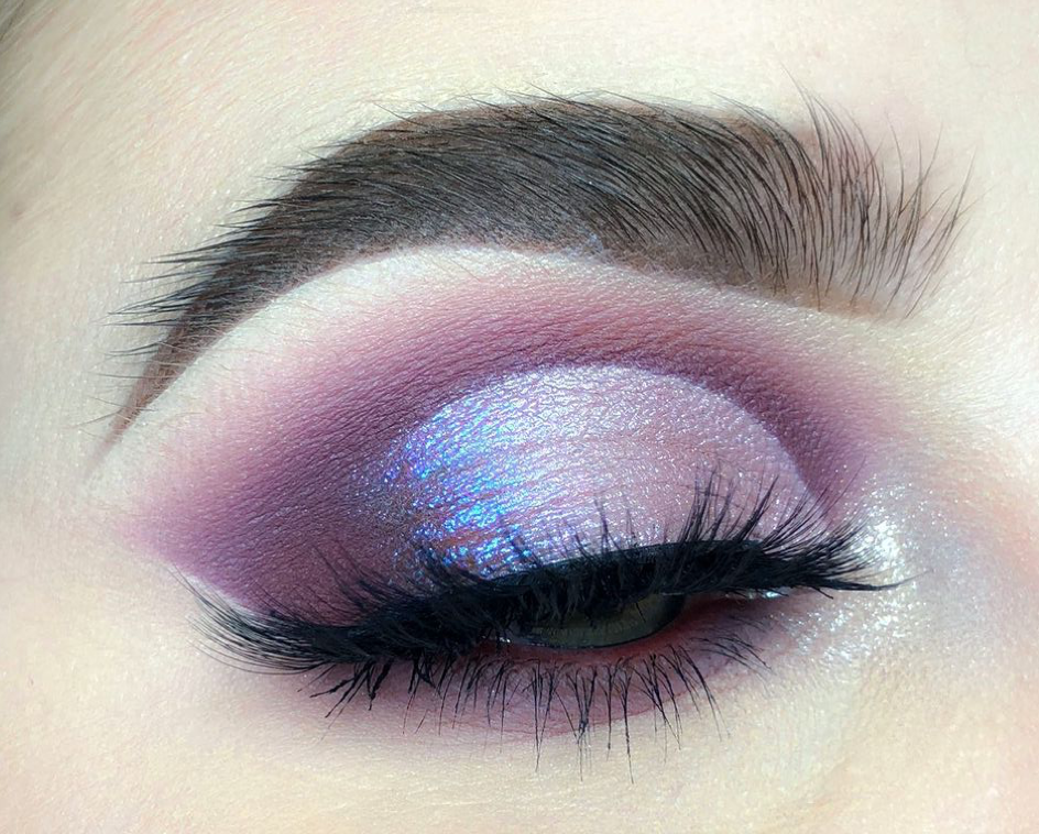 amethyst-crystal-gemstone-palette-eye-look