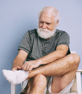 non-slip socks for the elderly