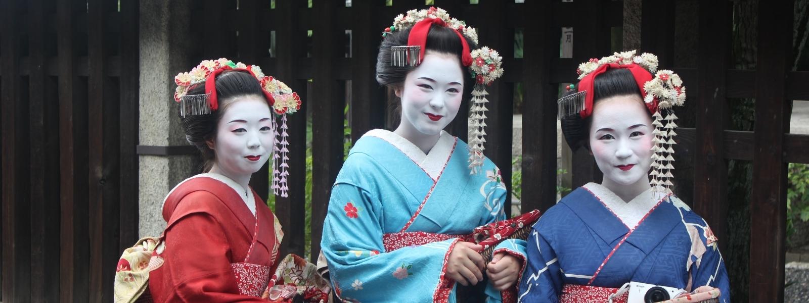 Plusieurs geisha