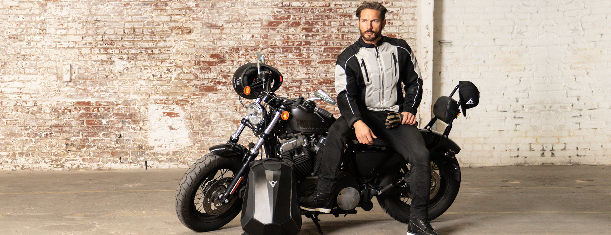 A Knox guide to waterproof motorcycle gear solutions – Over jackets and  trousers - Knox