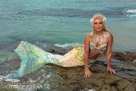 Hannah Fraser posing as Mermaid Hannah