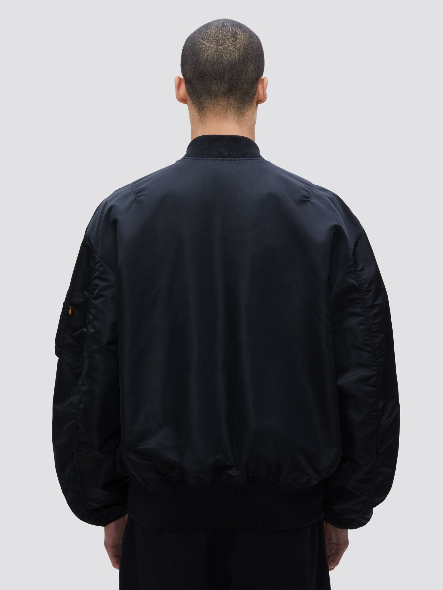 L-2B LOOSE BOMBER JACKET – Alpha Industries, Inc.