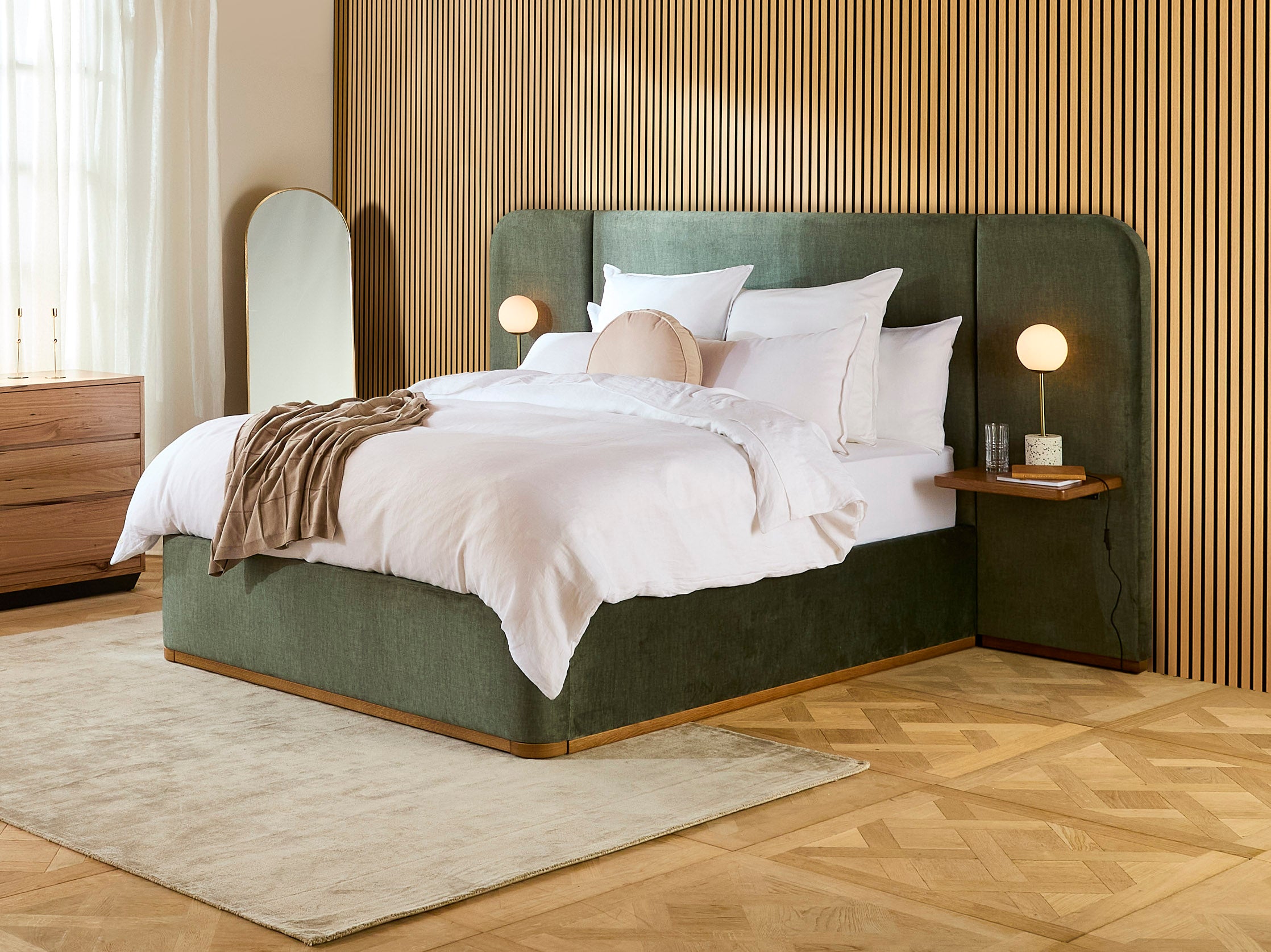 Bellagio Bed Frame With Shelves