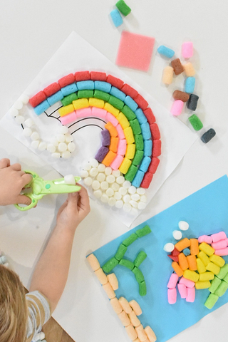 Packing peanut art