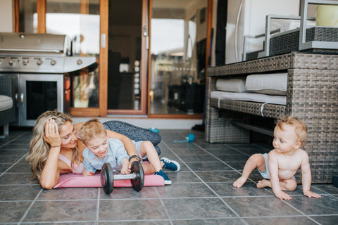 Stacey Lapira with her kids