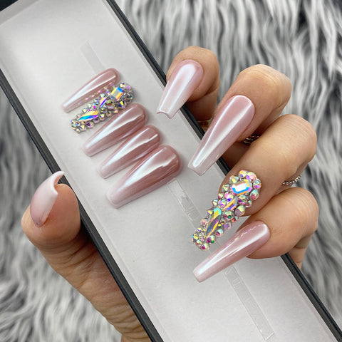 Beautiful Pink and White Nail Designs for Brides | Morovan