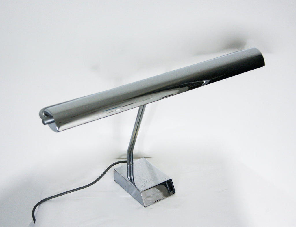 Elegant Art Deco Revival Bankers Desk Lamp In Chrome And