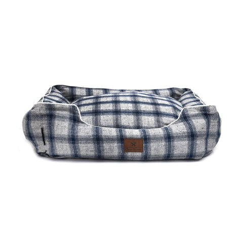 Checks Lounger Bed For Dogs