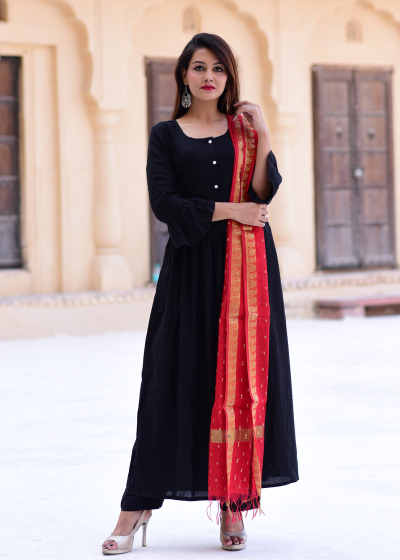 black dress with banarasi dupatta