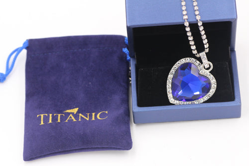 Titanic - Heart Of The Ocean - Blue Hope Diamond - Movie Prop Replica –  Golden Class Movies LTD
