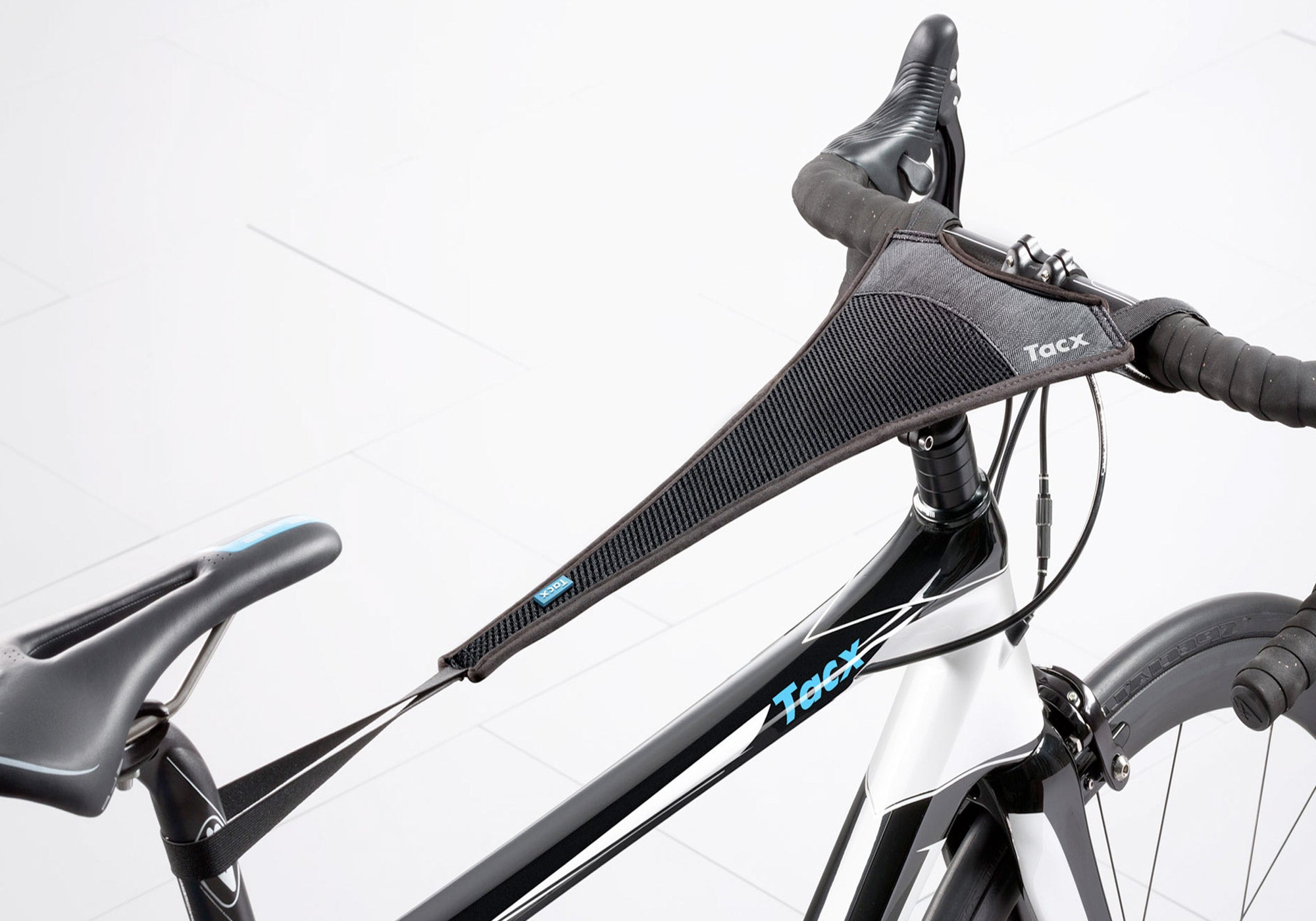 tacx smartphone sweat cover