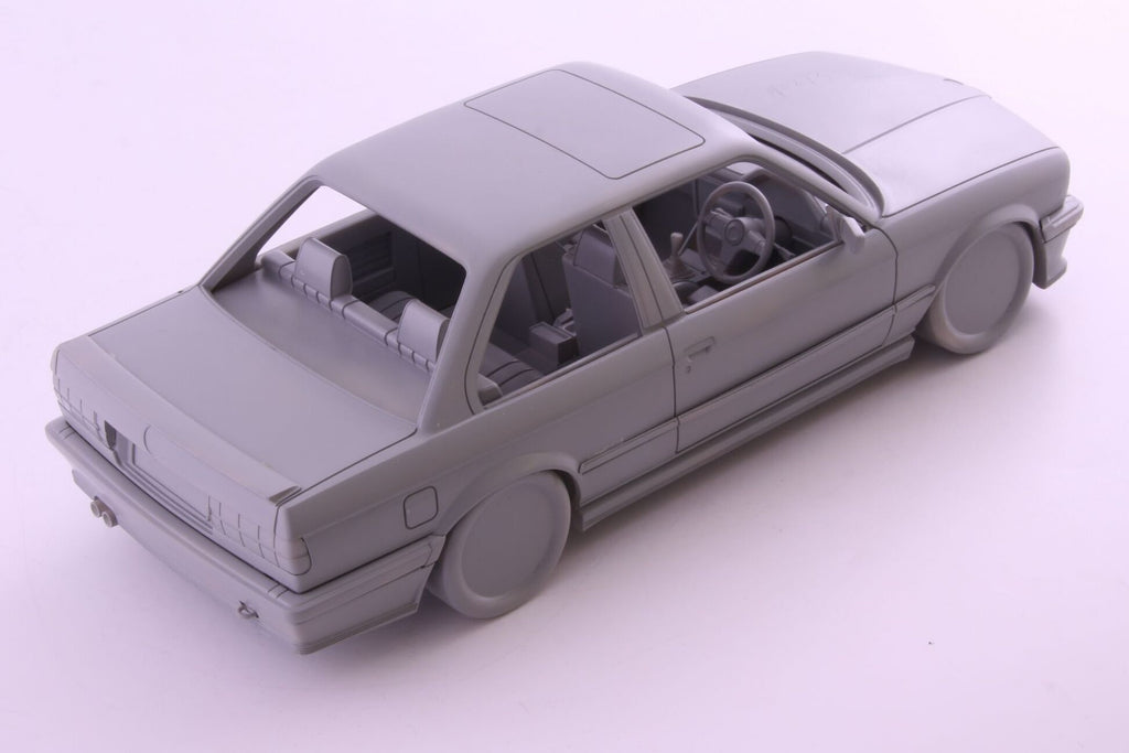 BMW 333i scale model