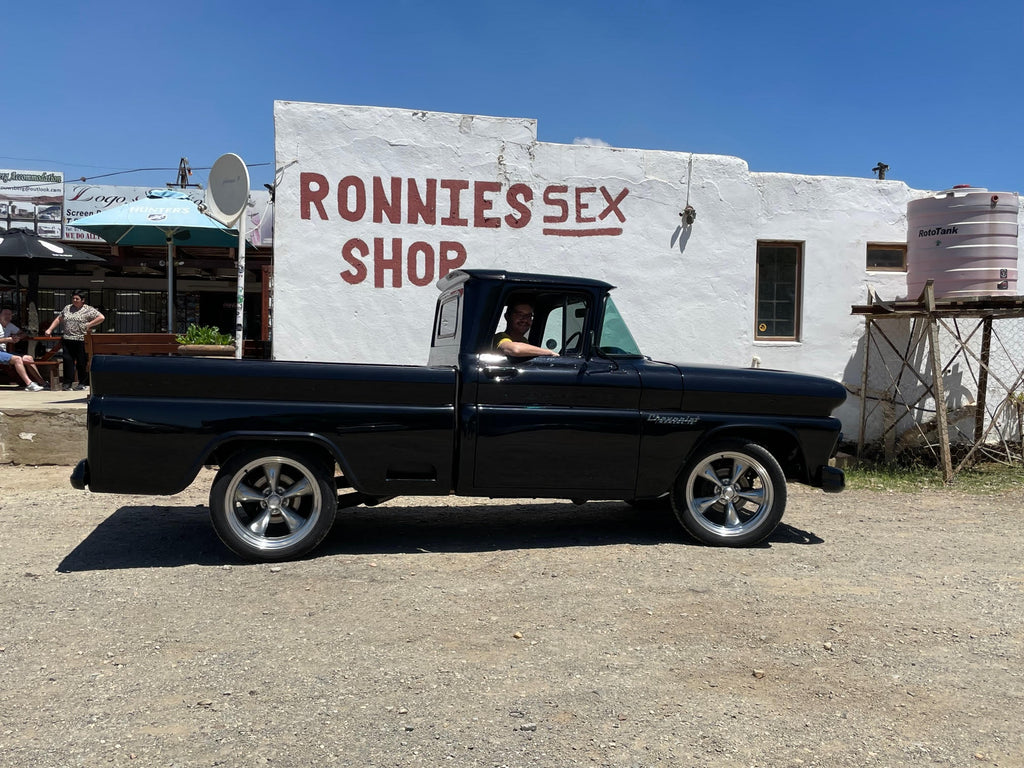Ronnies Sex Shop