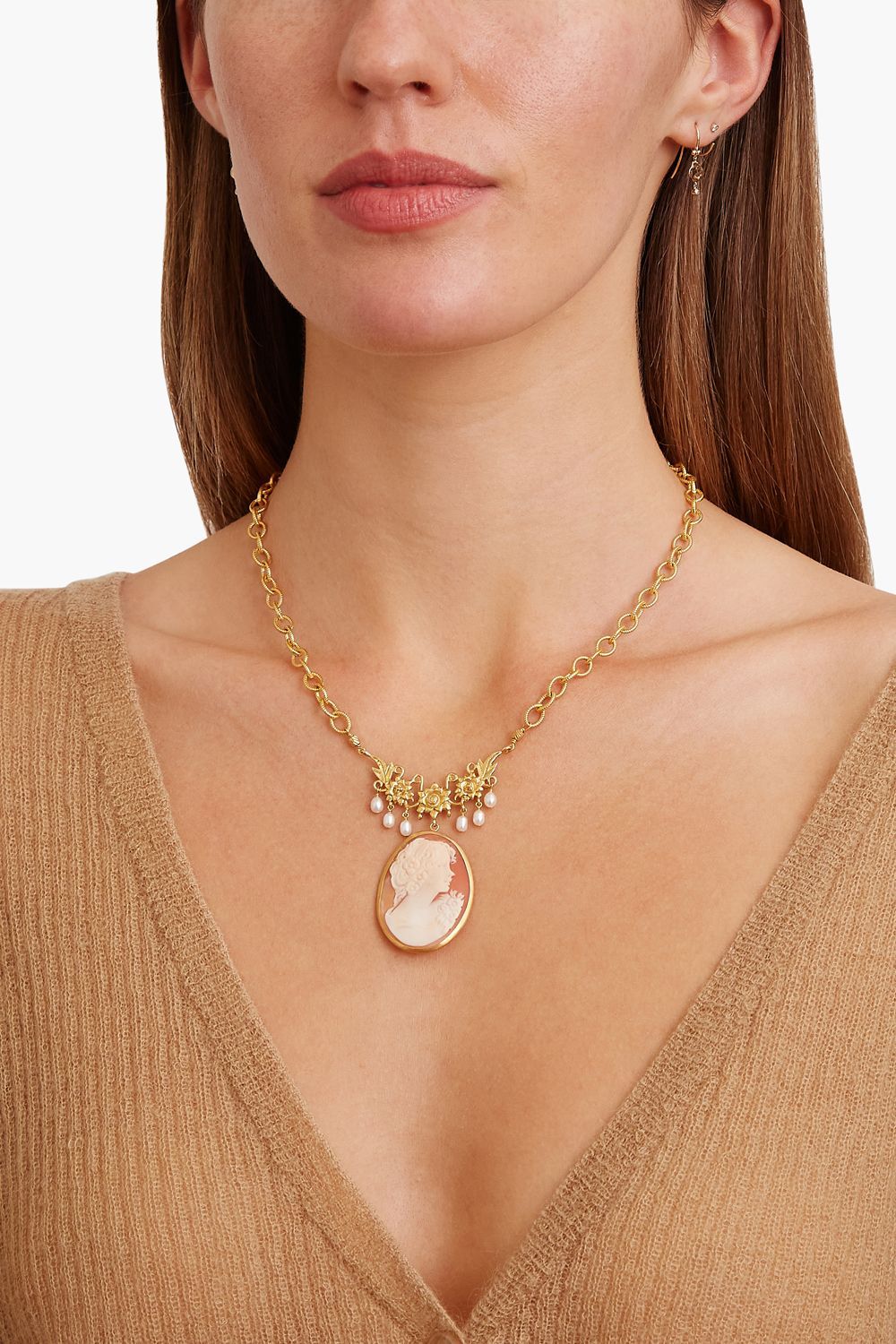Pearl and Gold Flower Cameo Necklace