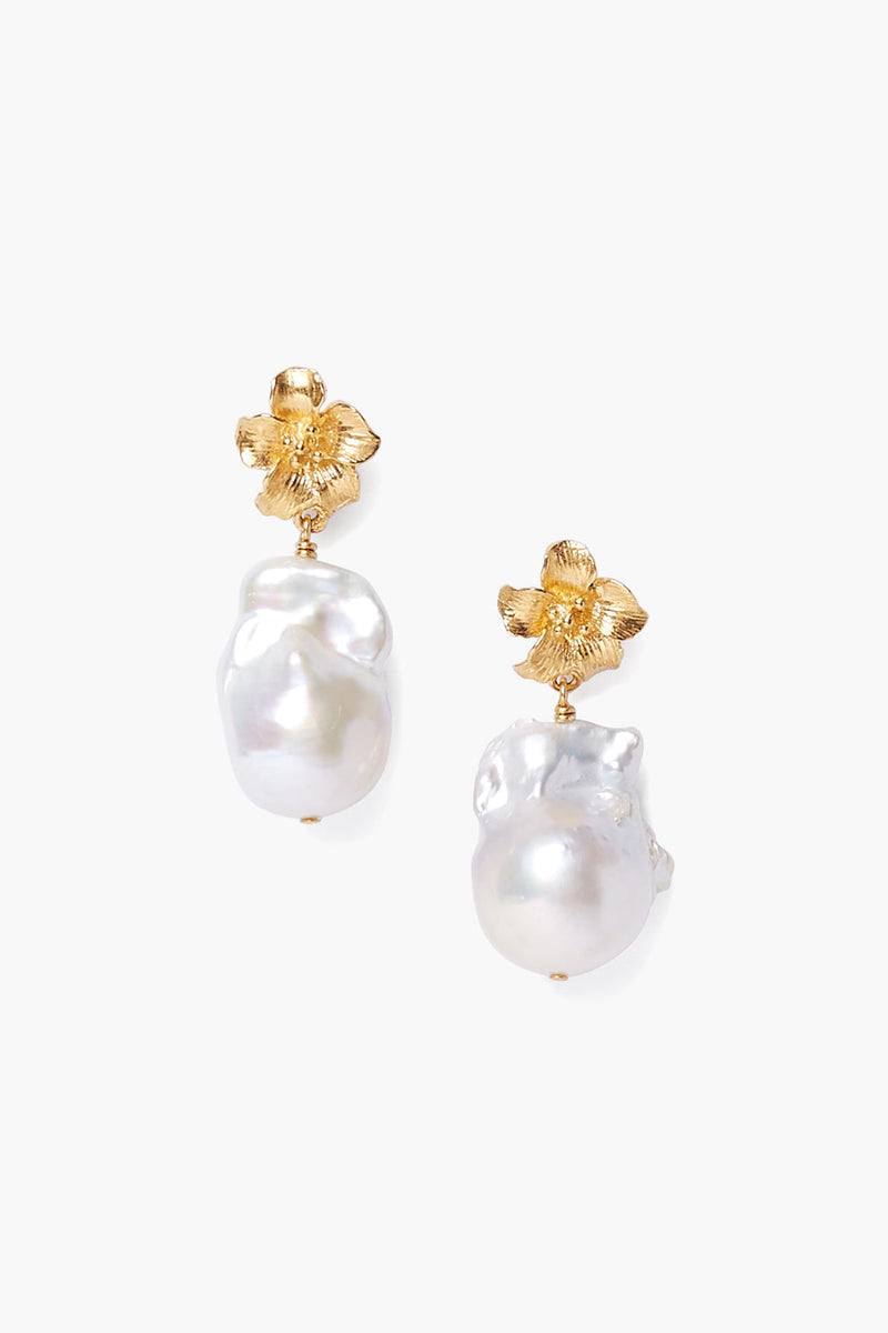 Gold Hibiscus Pearl Drop Earrings – Chan Luu