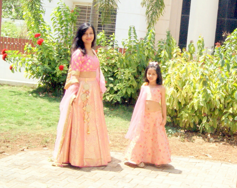 mother daughter lehenga