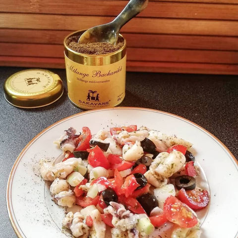 salade d'encornets parfumée au mélange Bacharika