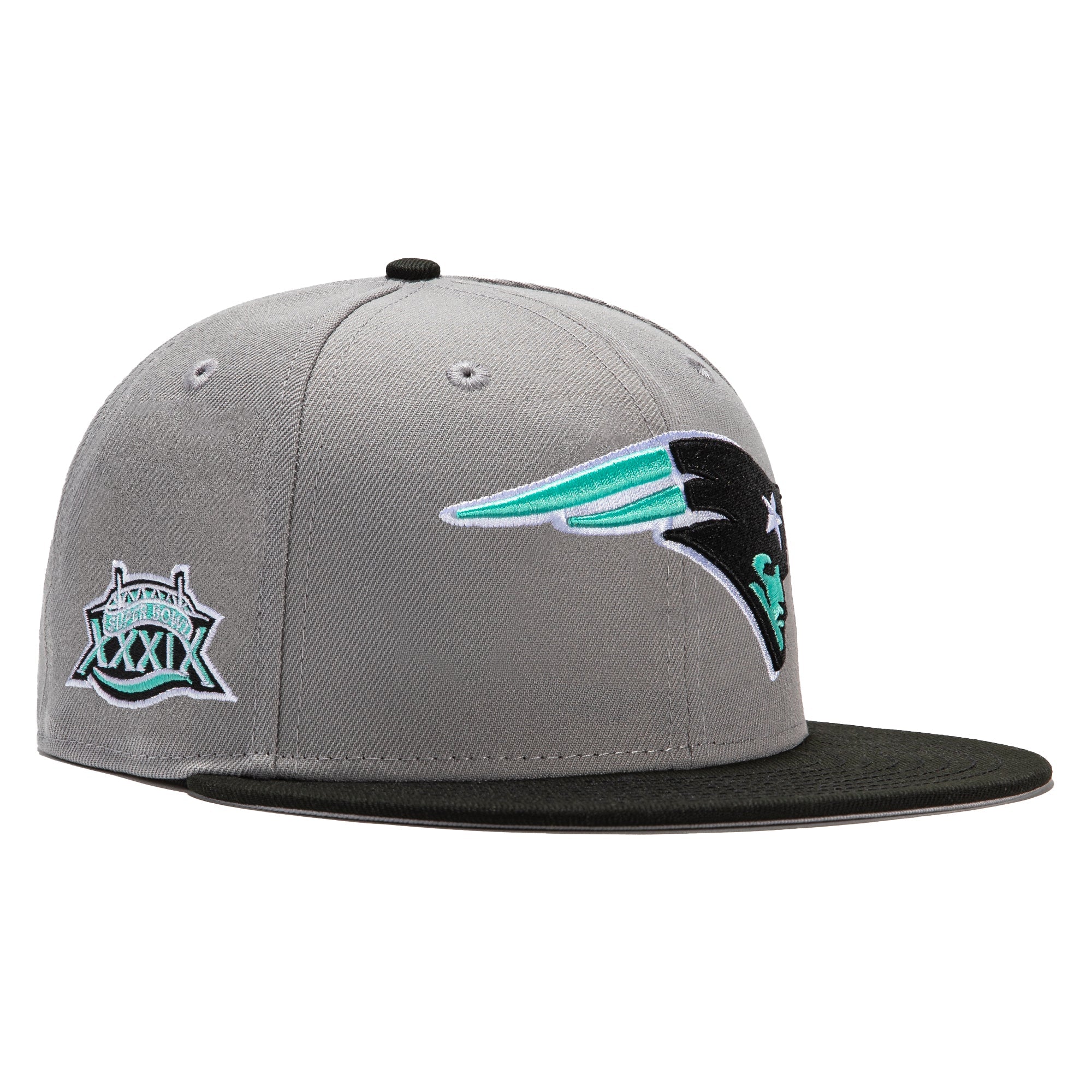 Minty Mountain 2022 Fitted Hats