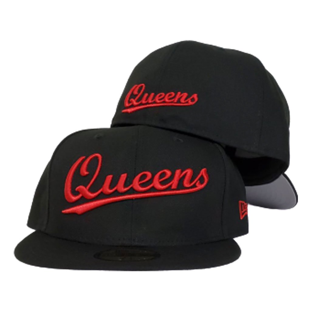 Queens fitted hat (black and red)