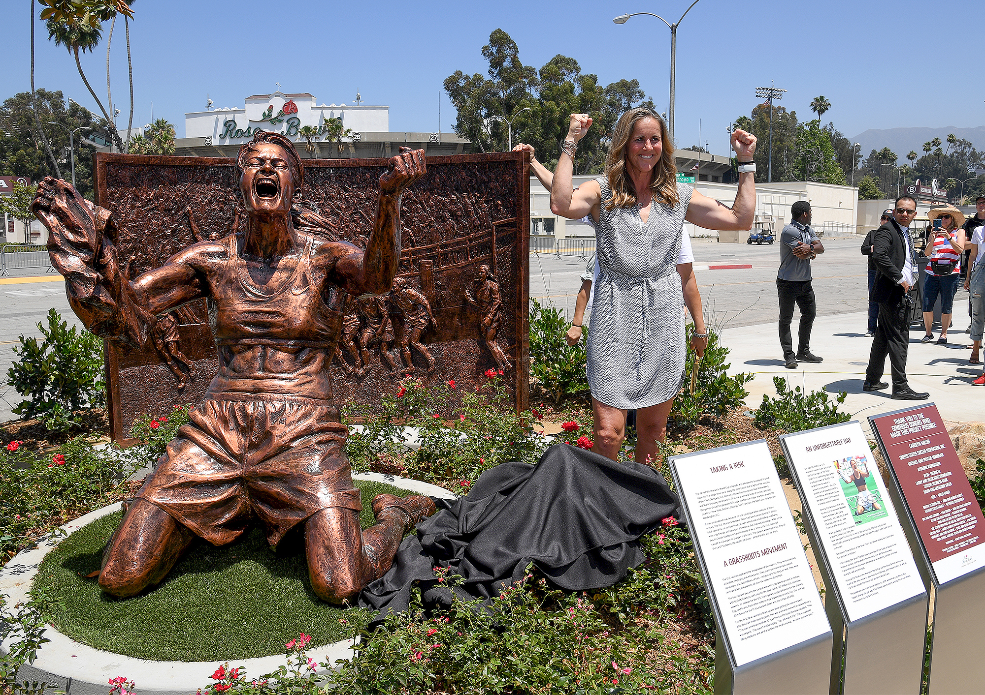 Brandi Chastain Victory Statue
