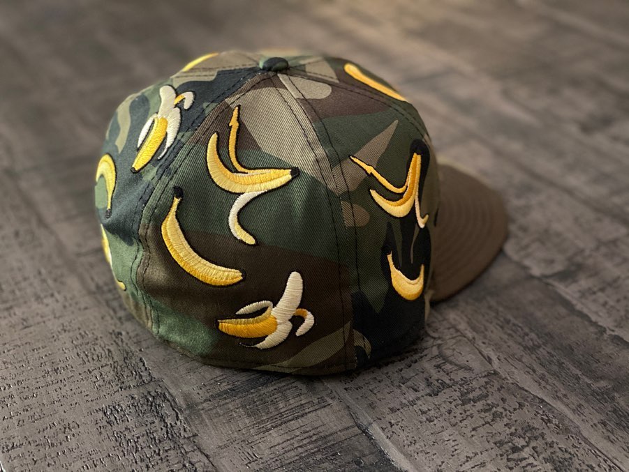 New Era Camo banana fitted hat